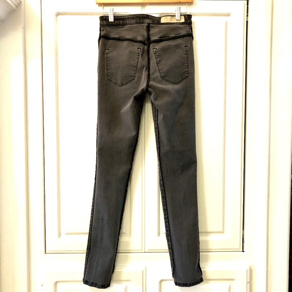 Diesel Industry Skinzee-High-Xp Skinny Jeans, W26 L32, Washed Out Colored Denim - Picture 16 of 16